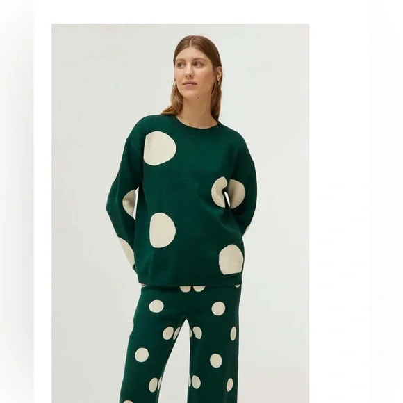 Green Polka Dot matching knit set - Picture 2 of 7